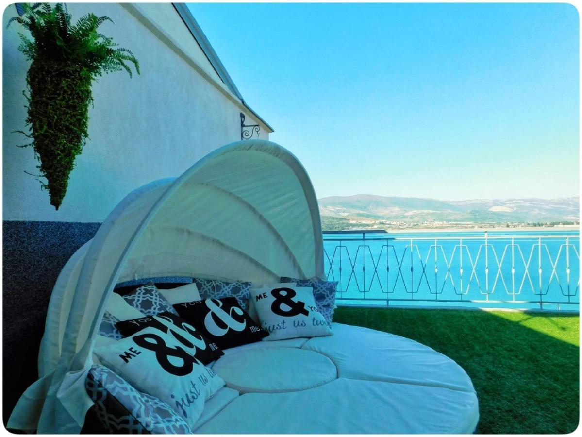 Littlevenice Appartme 50M From Sea Trogir Bagian luar foto