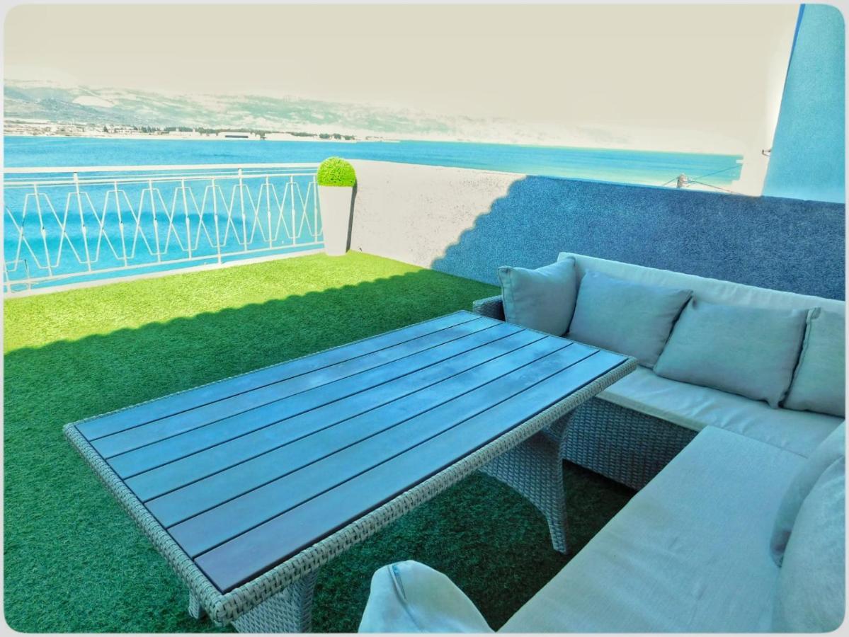 Littlevenice Appartme 50M From Sea Trogir Bagian luar foto